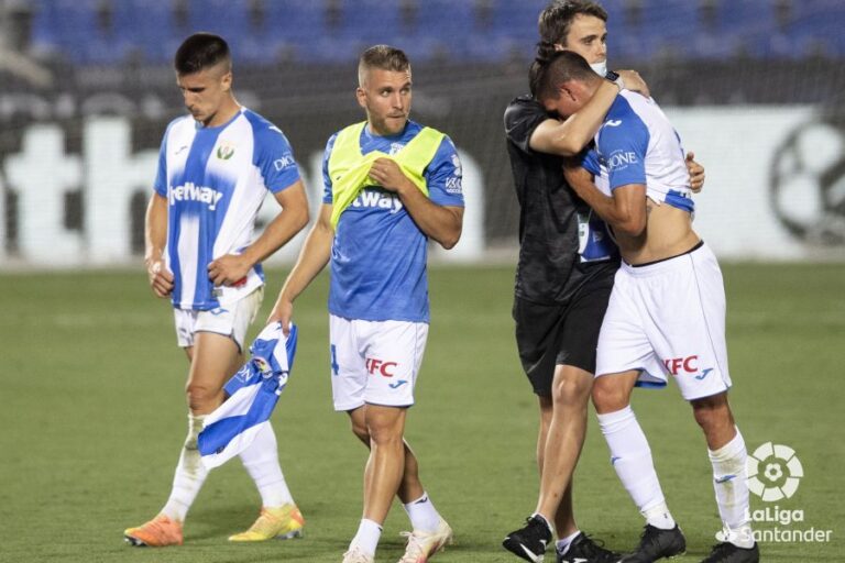 Fútbol | La plantilla del Lega agradece la respuesta de los aficionados tras descender