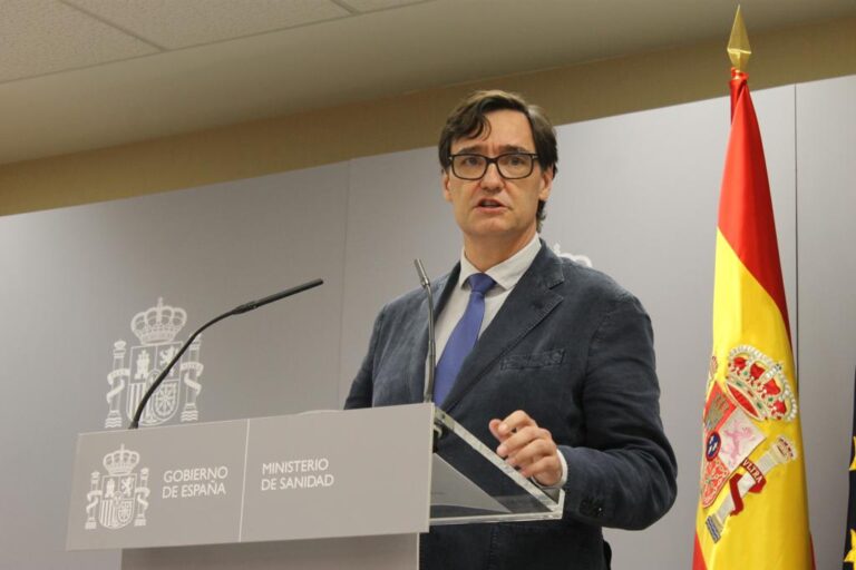 Salvador Illa llama a no hacer botellones y pide a Ayuntamientos ser estrictos