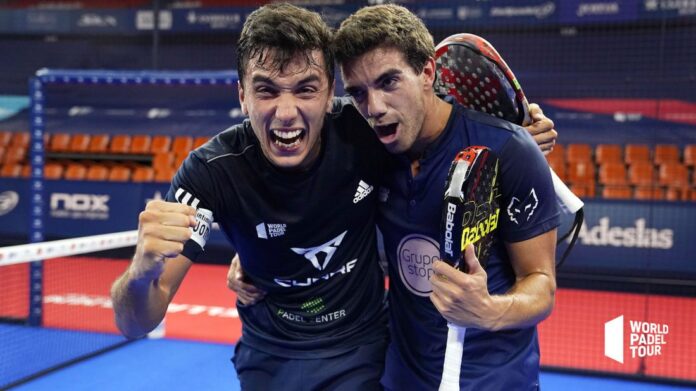 Ale Galán y Juan Lebrón