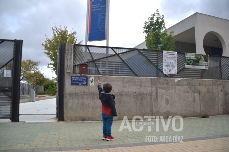 «Si mi hijo sigue sin clases, me despedirán»; las consecuencias de la falta de profesores