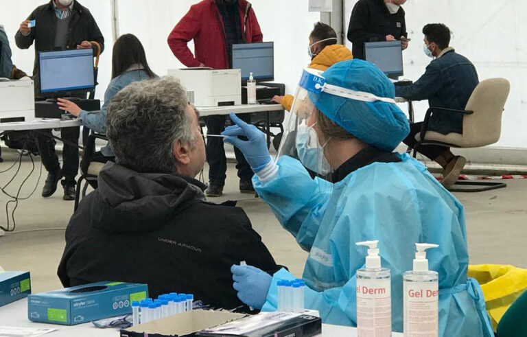 Madrid amplía los test de antígenos a zonas sin restricción: Leganés queda fuera