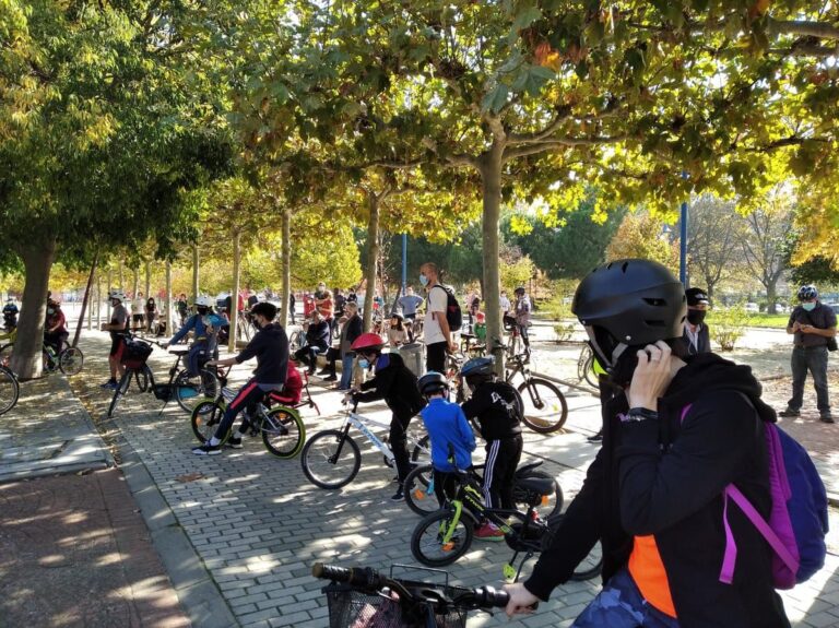 Decenas de familias reclaman el uso seguro de la bici en Leganés