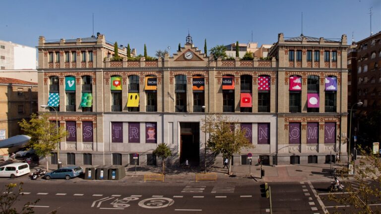 La Casa Encendida da las respuestas sociales y científicas a la COVID19