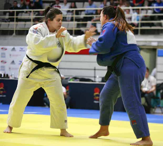 Evadne Huecas, la leganense referente en sambo, el arte marcial ruso