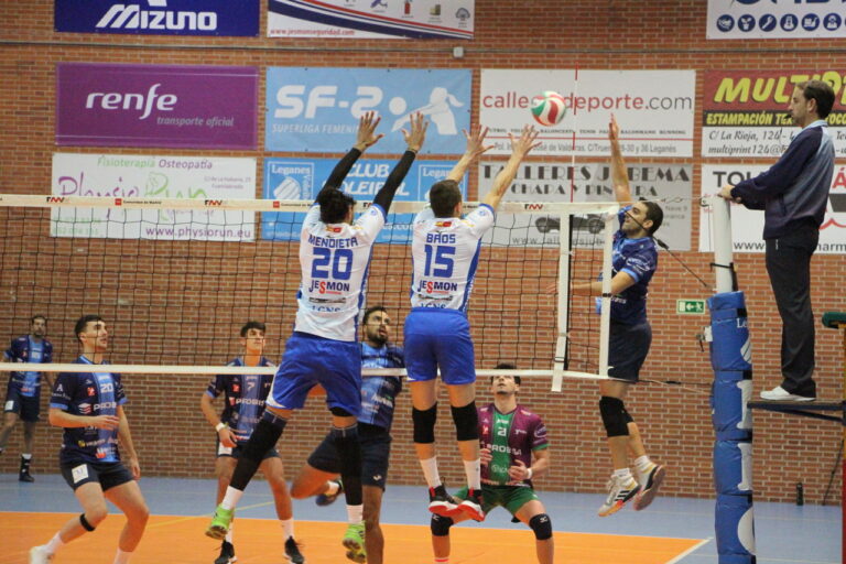Voleibol | Los chicos recuperan la pegada