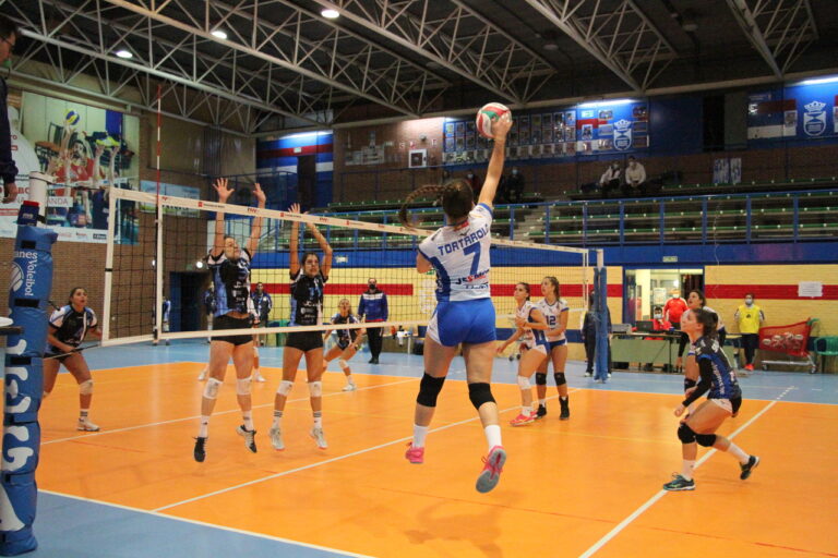 Voleibol | Las chicas marcan objetivo: la Copa Princesa