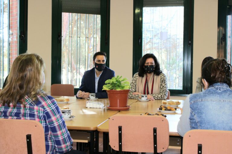 La Comunidad de Madrid abre un centro residencial para mujeres sin hogar afectadas por la crisis del COVID-19
