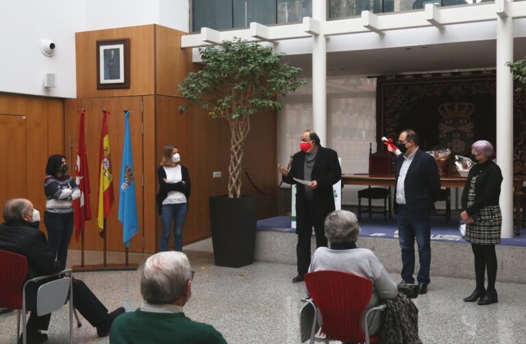Agradecen a las juntas directivas de los Centros de Mayores su compromiso en los momentos más difíciles