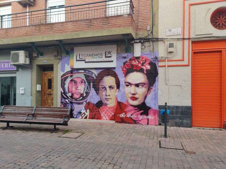 Más Madrid-Leganemos replica el mural feminista de Ciudad Lineal