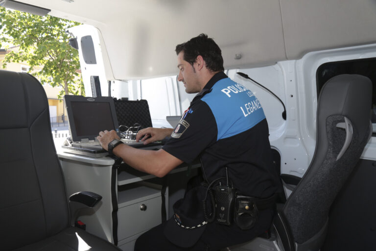 Amplían un año más la externalización de la gestión de las multas de tráfico