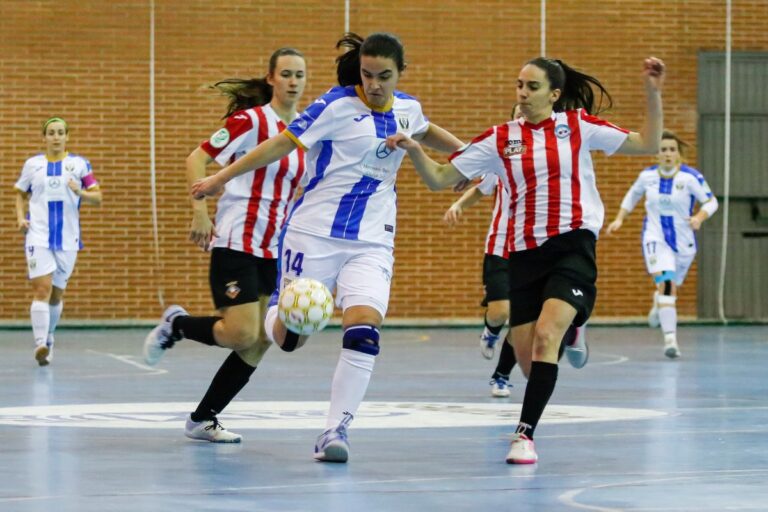 Fútbol Sala | Remontada, victoria y tres puntos ante Penya Esplugues… y el Lega sigue soñando