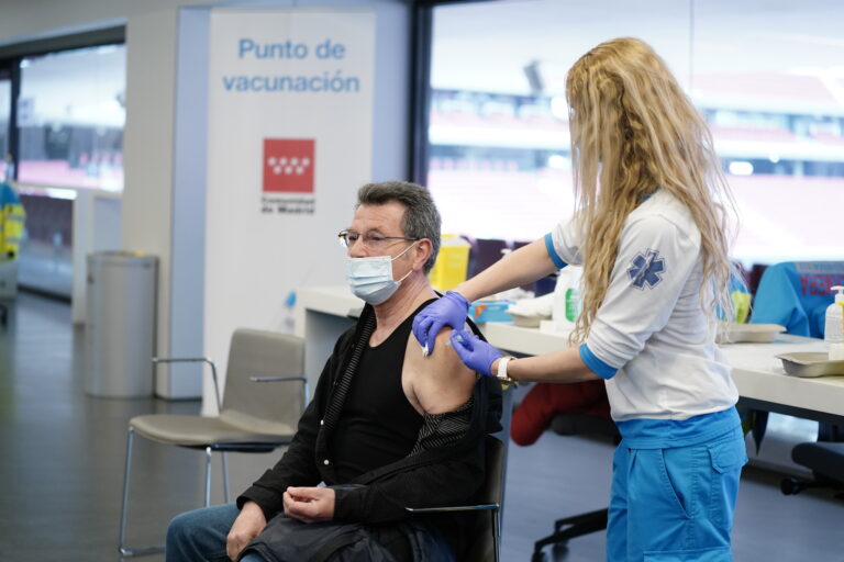 Arranca en Madrid la fase piloto del sistema de autocitación de vacunas