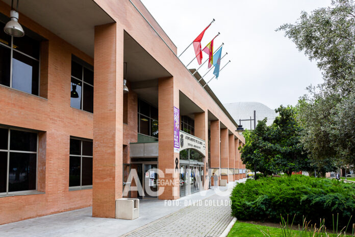 edificio casa del reloj leganes