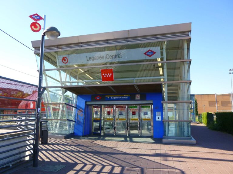 Salvan la vida a un viajero en la estación de Leganés Central