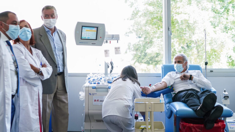 La Comunidad de Madrid despliega un maratón de donación de sangre en 30 hospitales