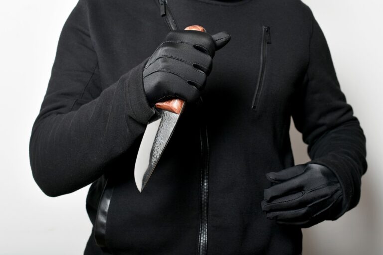 Detenido por acuchillar a un varón durante un atraco en Leganés Central