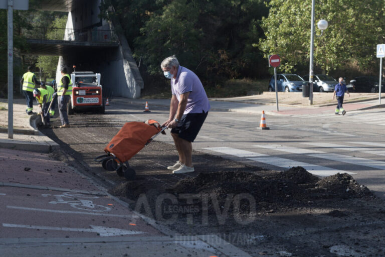 Ruedas pinchadas, colegios afectados y eliminación de badenes en la operación asfalto