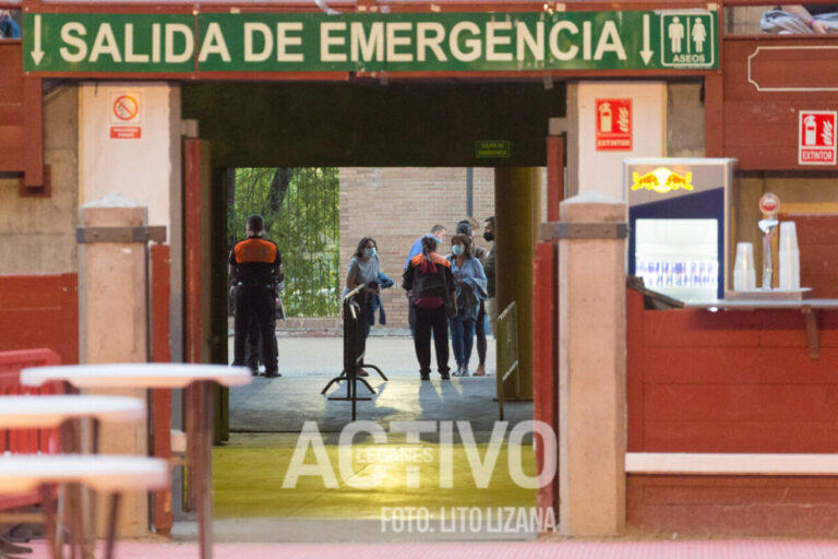 Podemos estudia medidas contra la prohibición de bebida en los conciertos