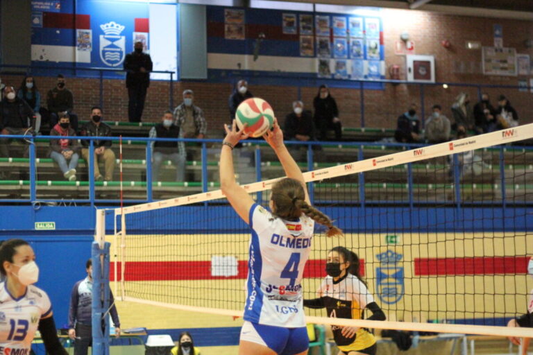 Marta Olmedo se desvincula del Voleibol Leganés