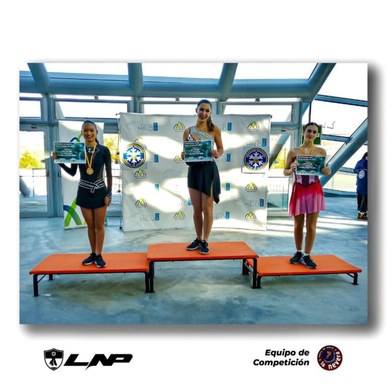 Nuria Rodríguez, oro en el Campeonato de Aragón de Patinaje sobre hielo