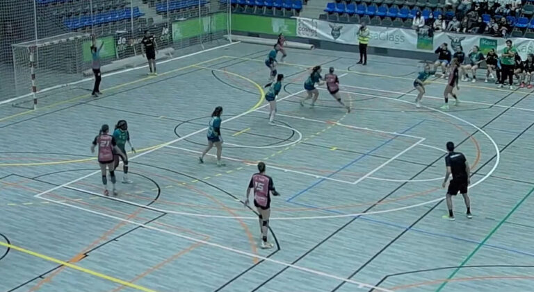 Balonmano | Las de Leganés caen ante un fuerte Balonmano iKasa