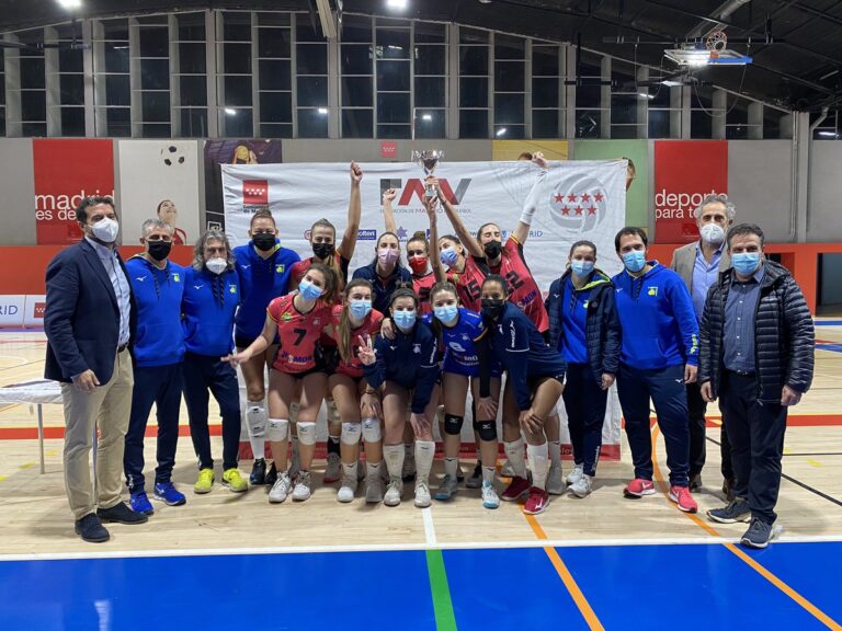 El Voleibol Leganés conquista la Copa CAM por Navidad
