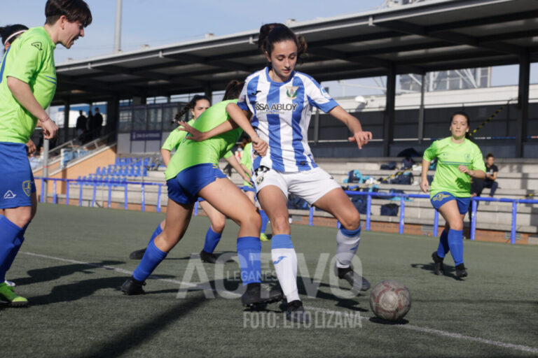 El Leganés supera al Sanse y se aferra al liderato (3-0)