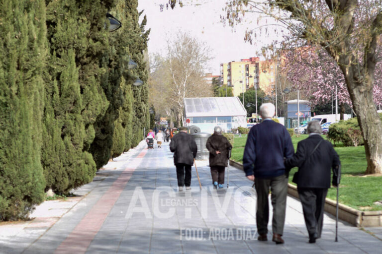 Podemos pide en Leganés una nueva política para atender a las personas mayores
