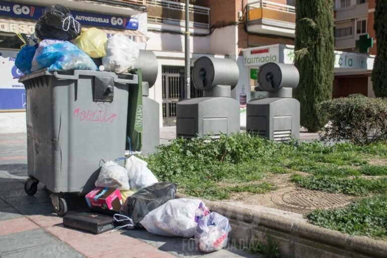 Leganés, a la cola en la limpieza viaria de España, según la OCU