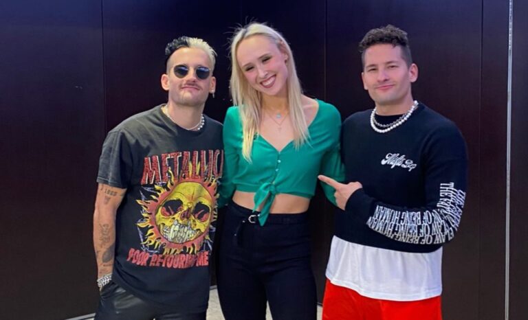 Adelina Fominykh, profesora de gimnasia rítmica de Mau y Ricky por un día
