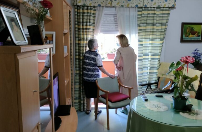 Madrid aumenta el número de personas en el limbo de la dependencia