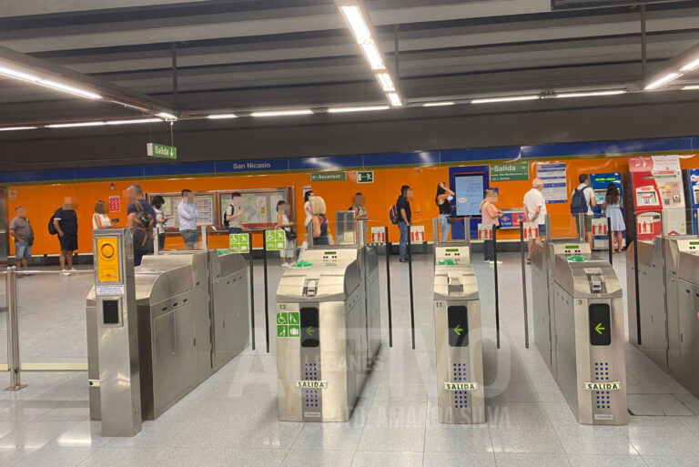 Madrid proyecta en Metro el pago con tarjeta bancaria en los tornos