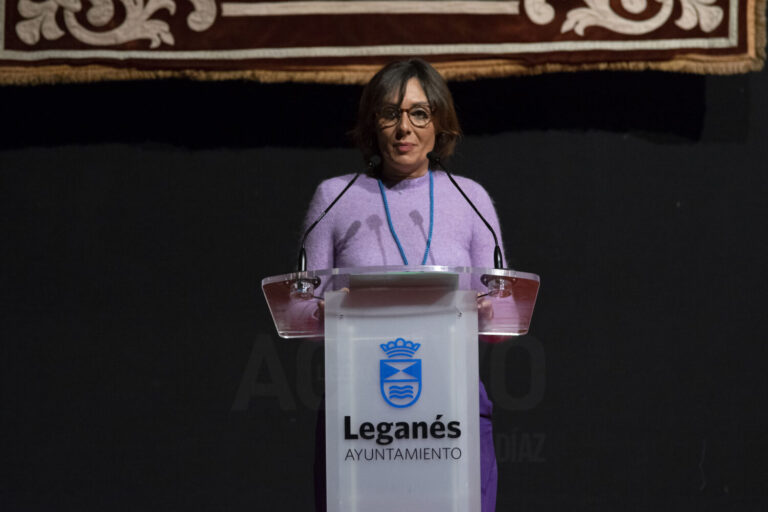 Gema Gil, emocionada en su último Día de la Constitución en Leganés
