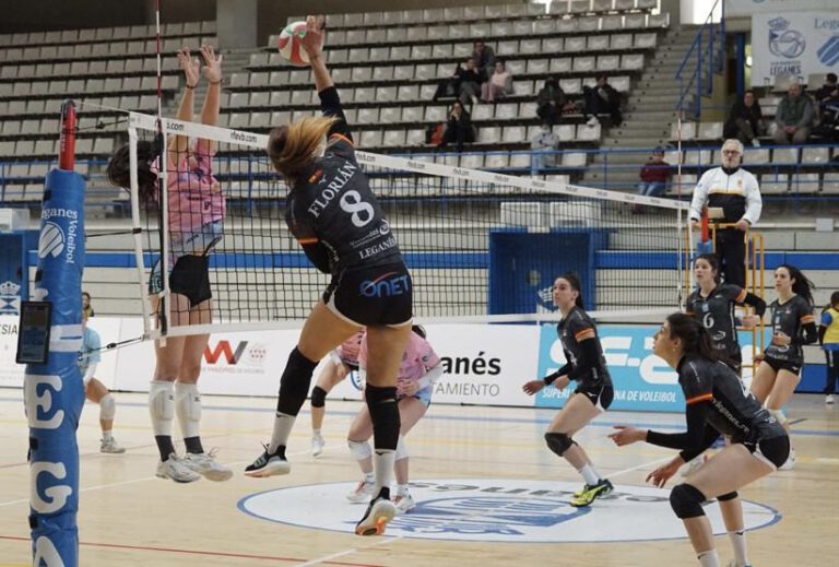 El Voleibol Femenino se impone en Torrelavega
