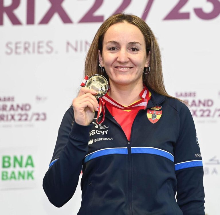 Lucía Martín-Portugués, plata de esgrima en el GP de Túnez