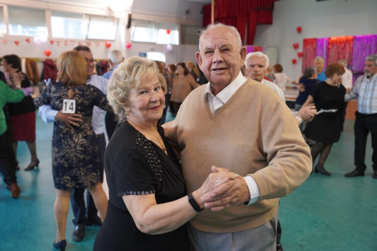 Los mayores de Leganés celebran San Valentín con un concurso de baile