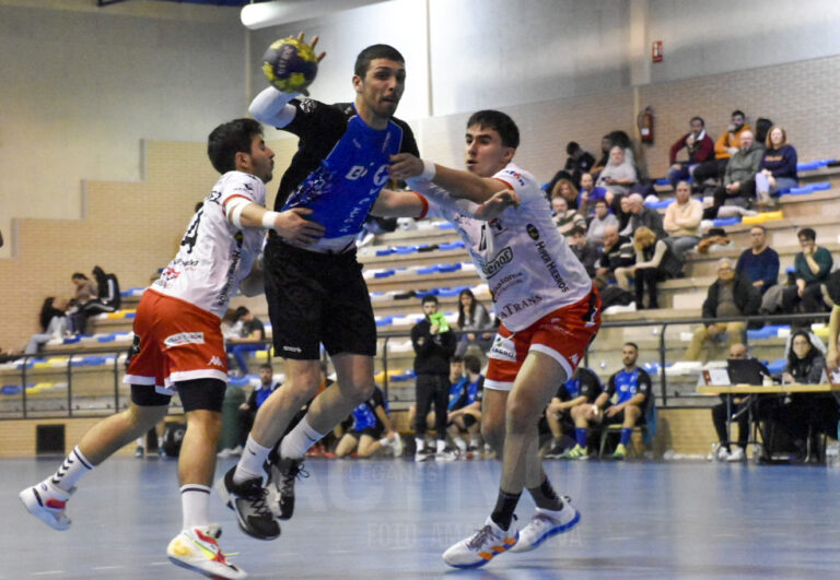 El Balonmano Leganés sentencia contra el colista en casa