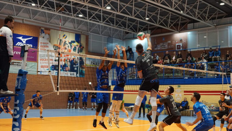 Duelo rocoso para el Voleibol Leganés: cae ante el segundo