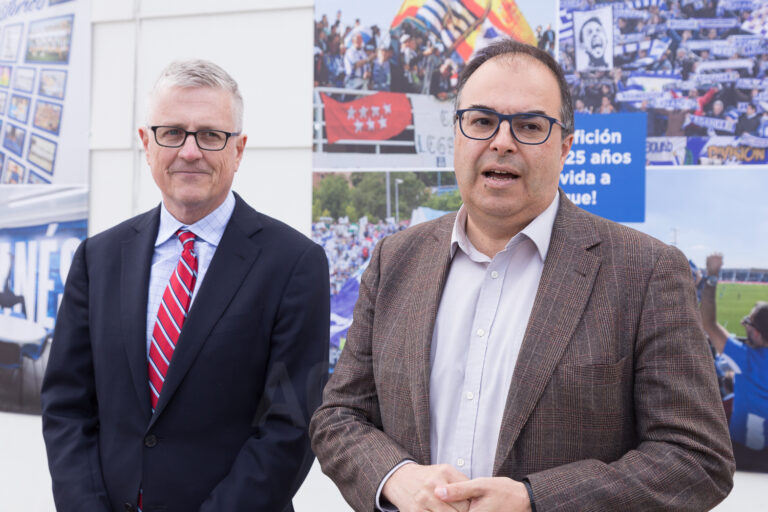 Jeff Luhnow y el alcalde de Leganés confían en que la concesión del Estadio Butarque llegue «pronto»