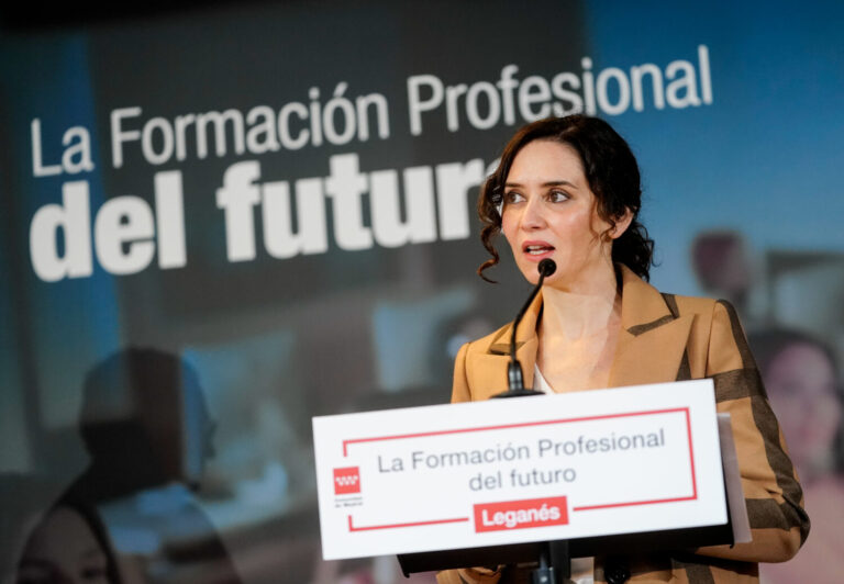 CSIF denuncia que el plan de Ayuso para “rescatar” las matemáticas no soluciona la falta de profesores en Madrid