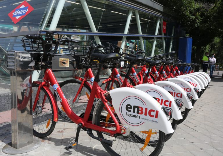 IU Leganés, ya en coalición, difunde sus propuestas en transporte