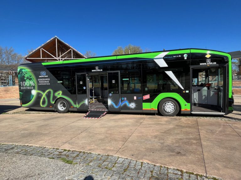 La línea de autobús 484 es ya 100% eléctrica