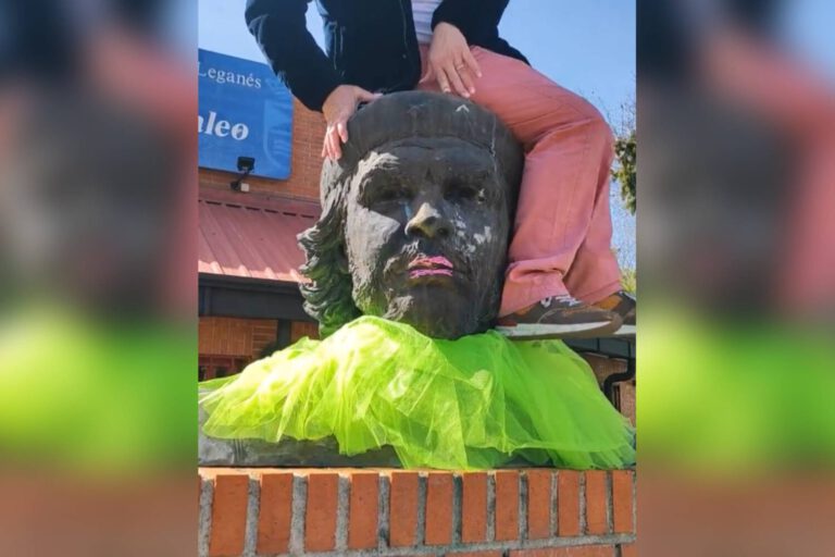 Vandalizan el busto del Ché Guevara en Leganés