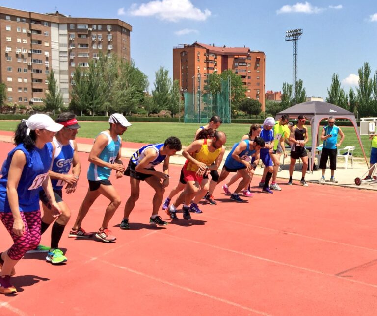 El Club Atletismo Zarzaquemada celebra la XXV edición de las ‘Seis horas en pista por relevos’