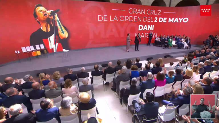 Dani Martín, el Club Estudiantes y los obreros, distinguidos por la Comunidad de Madrid