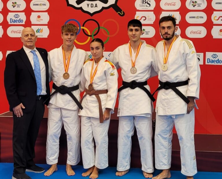 Tres podios para el Judo Villa de Leganés en el Europeo de Kata