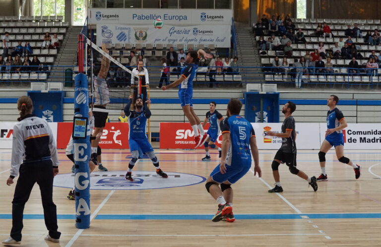 El Superliga 2 Masculino gana el primer derbi madrileño