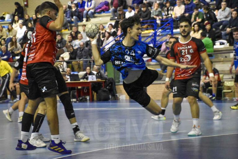El BM Leganés gana puntos de oro ante el Lasalle en el Cadenas
