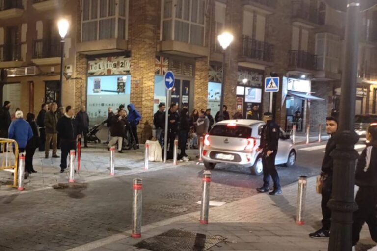 Un vehículo atropella un patinete eléctrico en el centro de Leganés
