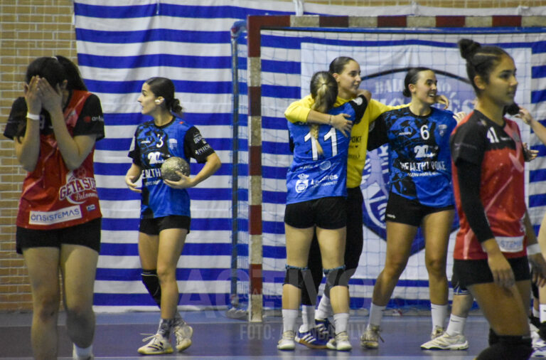 Las del Balonmano Leganés desbordan: doble victoria en el Cadenas